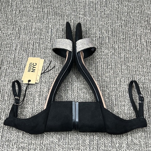 NWT! Madden NYC Women's Illie City Black Ankle Strap Block Heel Sandals 9.5 - Picture 7 of 13
